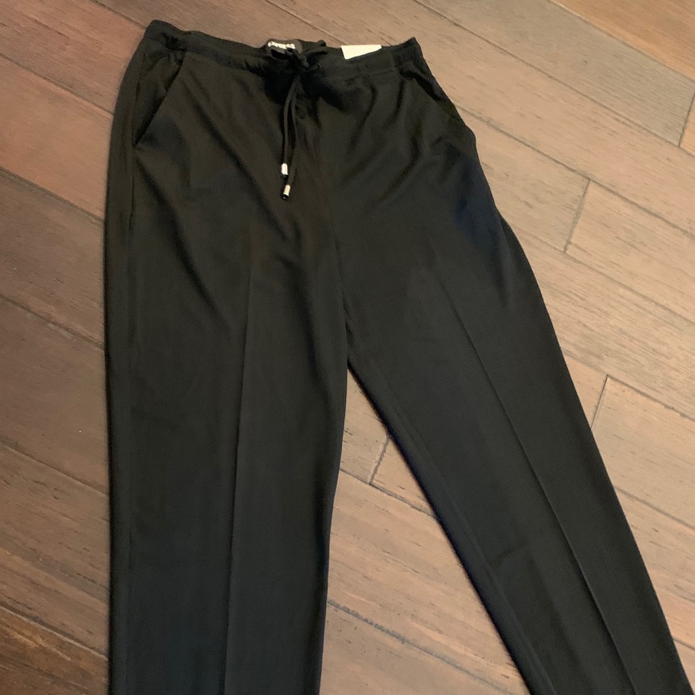 EXPRESS Brand NWT Mid Rise Ankle Pant